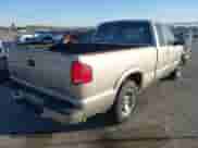 1998 Chevrolet S-10 LS с VIN 1GCCS19X8W8251341, выставлен на аукционе IAAI как лот 41838158 с пробегом 49 796 миль миль и . История ставок и продаж доступна на DreamBid. Изображение 4.