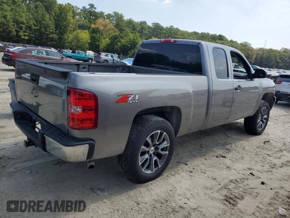2012 Chevrolet Silverado 1500 LT with VIN 1GCRKSE73CZ229145, listed as a Copart auction lot 66445915 with 142,485 mi miles and Salvage title. Bid and sale history available at DreamBid. Image 3.