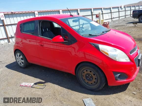 2013 Chevrolet Spark LS с VIN KL8CB6S9XDC617862, выставлен на аукционе IAAI как лот 42790850 с пробегом 92 961 миль миль и . История ставок и продаж доступна на DreamBid. Изображение 1.