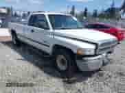 1998 Dodge 2500 с VIN 1B7KC23Z3WJ158762, выставлен на аукционе IAAI как лот 42121780 с пробегом 269 765 миль миль и . История ставок и продаж доступна на DreamBid. Изображение 1.