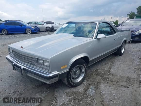 1986 Chevrolet El Camino SS с VIN 3GCCW80H1GS900229, выставлен на аукционе IAAI как лот 42750896 с пробегом 28 145 миль миль и . История ставок и продаж доступна на DreamBid. Изображение 2.