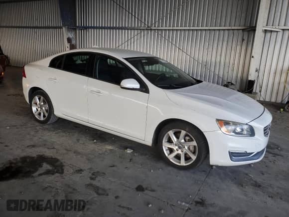 2014 Volvo S60 T5 с VIN YV1612FS5E2297803, выставлен на аукционе Copart как лот 71890265 с пробегом 66 294 миль миль и Списание • Salvage title. История ставок и продаж доступна на DreamBid. Изображение 4.