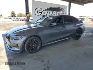 2019 BMW 3 Series 330i with VIN 3MW5R1J58K8B02258, listed as a Copart auction lot 57000545 with 32,622 mi miles and Salvage title. Bid and sale history available at DreamBid. Image 1.