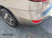 2012 Hyundai Santa Fe GLS с VIN 5XYZGDAB2CG130256, выставлен на аукционе IAAI как лот 43400835 с пробегом 284 569 миль миль и . История ставок и продаж доступна на DreamBid. Изображение 6.
