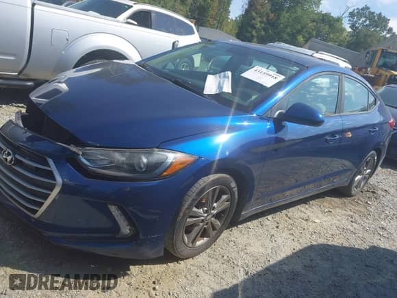 2018 Hyundai Elantra SEL with VIN 5NPD84LF6JH379933, listed as a IAAI auction lot 43159918 with 83,402 mi miles and . Bid and sale history available at DreamBid. Image 14.
