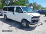 2018 Chevrolet Express Passenger LT с VIN 1GAZGMFP2J1320262, выставлен на аукционе IAAI как лот 43212956 с пробегом 65 015 миль миль и . История ставок и продаж доступна на DreamBid. Изображение 1.