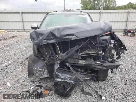 2010 Chevrolet Tahoe LTZ z VIN 1GNUCCE01AR291454, wystawiony jako Copart lot #67564625 z przebiegiem 250 261 mil mil oraz Szkoda całkowita • Salvage title. Historia ofert i sprzedaży dostępna na DreamBid. Obrazek 5.