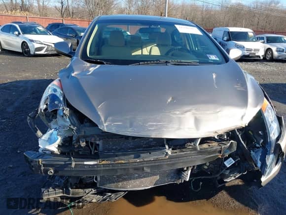 2013 Hyundai Elantra GLS with VIN 5NPDH4AE0DH396788, listed as a IAAI auction lot 41216205 with 40,749 mi miles and . Bid and sale history available at DreamBid. Image 19.