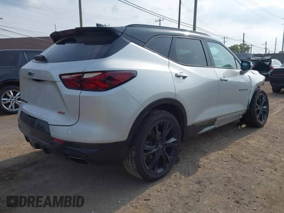 2022 Chevrolet Blazer RS с VIN 3GNKBKRS8NS134765, выставлен на аукционе IAAI как лот 42525569 с пробегом 37 239 миль миль и . История ставок и продаж доступна на DreamBid. Изображение 4.