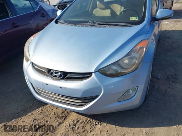2011 Hyundai Elantra GLS z VIN KMHDH4AE5BU127989, wystawiony jako IAAI lot #42829811 z przebiegiem 138 935 mil mil oraz . Historia ofert i sprzedaży dostępna na DreamBid. Obrazek 6.