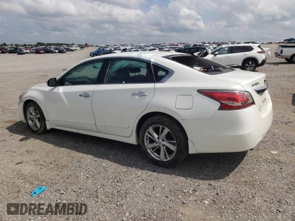 2015 Nissan Altima SL with VIN 1N4AL3AP5FC114484, listed as a Copart auction lot 61464255 with 120,379 mi miles and Salvage title. Bid and sale history available at DreamBid. Image 2.