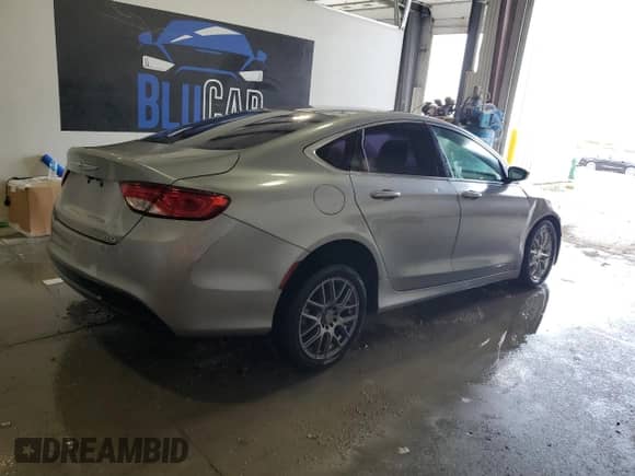 2016 Chrysler 200 Touring with VIN 1C3CCCFB8GN192333, listed as a Copart auction lot 71661215 with 128,640 mi miles and Clean title. Bid and sale history available at DreamBid. Image 3.