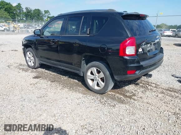 2012 Jeep Compass Latitude with VIN 1C4NJDEB8CD604882, listed as a IAAI auction lot 42612714 with 226,893 mi miles and . Bid and sale history available at DreamBid. Image 3.