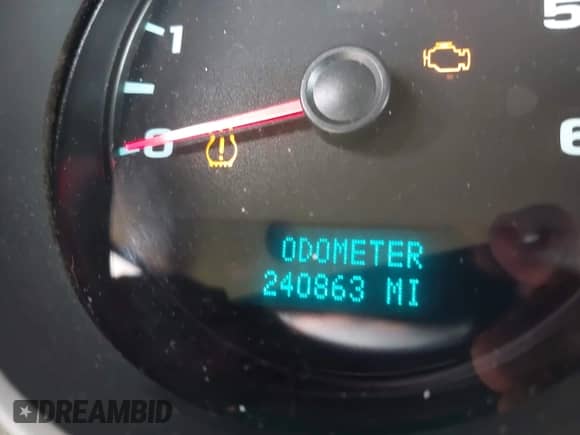 2011 GMC Sierra 1500 Work Truck with VIN 1GTN1TEA4BZ376298, listed as a IAAI auction lot 42670857 with 240,863 mi miles and . Bid and sale history available at DreamBid. Image 15.