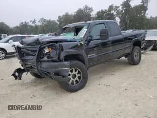 2006 Chevrolet Silverado 2500HD LT1 с VIN 1GCHK29UX6E233555, выставлен на аукционе Copart как лот 86495184 с пробегом Не указан миль и На запчасти • Non repairable. История ставок и продаж доступна на DreamBid. Изображение 1.