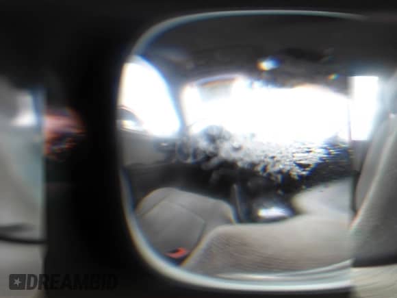 2006 Hyundai Santa Fe GLS z VIN KM8SC73D86U048169, wystawiony jako IAAI lot #42604277 z przebiegiem 124 682 mil mil oraz . Historia ofert i sprzedaży dostępna na DreamBid. Obrazek 19.