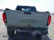 2023 GMC Sierra 1500 AT4 с VIN 1GTUUEEL3PZ192722, выставлен на аукционе IAAI как лот 41656902 с пробегом 24 206 миль миль и . История ставок и продаж доступна на DreamBid. Изображение 16.