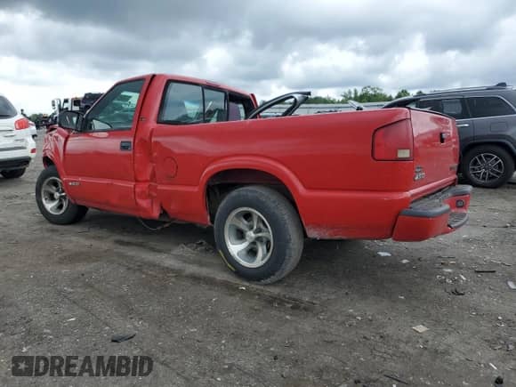 2003 Chevrolet S-10 LS с VIN 1GCCS14H138153358, выставлен на аукционе Copart как лот 63569495 с пробегом Не указан миль и Списание • Salvage title. История ставок и продаж доступна на DreamBid. Изображение 2.