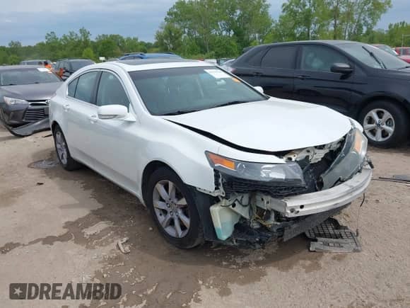 2013 Acura TL z VIN 19UUA8F28DA017359, wystawiony jako IAAI lot #42374246 z przebiegiem 188 548 mil mil oraz . Historia ofert i sprzedaży dostępna na DreamBid. Obrazek 1.