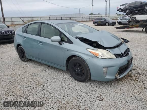 2013 Toyota Prius Three с VIN JTDKN3DU7D5583376, выставлен на аукционе Copart как лот 70039015 с пробегом 196 468 миль миль и Списание • Salvage title. История ставок и продаж доступна на DreamBid. Изображение 4.