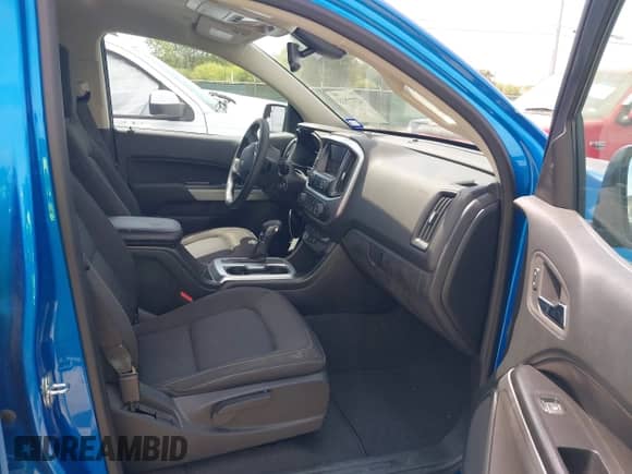 2022 Chevrolet Colorado 2WD LT with VIN 1GCGSCEN7N1323624, listed as a IAAI auction lot 42777533 with 8,917 mi miles and . Bid and sale history available at DreamBid. Image 5.