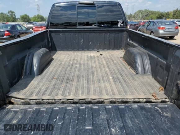 2002 GMC Sierra 1500 SLE с VIN 1GTEK14T12Z154015, выставлен на аукционе Copart как лот 68184695 с пробегом 119 955 миль миль и Списание • Salvage title. История ставок и продаж доступна на DreamBid. Изображение 10.