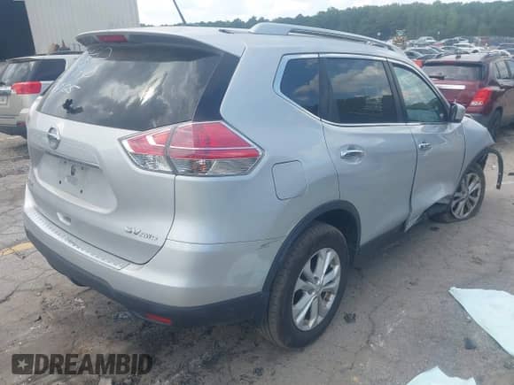 2015 Nissan Rogue SL с VIN 5N1AT2MV9FC924940, выставлен на аукционе IAAI как лот 43010765 с пробегом 133 956 миль миль и . История ставок и продаж доступна на DreamBid. Изображение 4.