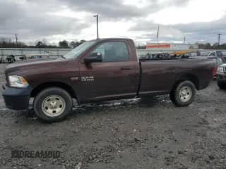 2013 Ram 1500 Tradesman z VIN 3C6JR6DT9DG576549, wystawiony jako Copart lot #89134055 z przebiegiem 196 362 mil mil oraz Czysty tytuł • Clean title. Historia ofert i sprzedaży dostępna na DreamBid. Obrazek 1.