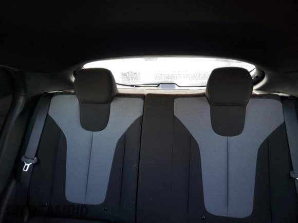 2020 Hyundai Veloster 2.0 z VIN KMHTG6AF5LU031820, wystawiony jako Copart lot #71741494 z przebiegiem 36 126 mil mil oraz Szkoda całkowita • Salvage title. Historia ofert i sprzedaży dostępna na DreamBid. Obrazek 10.