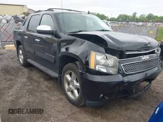 2011 Chevrolet Avalanche LT с VIN 3GNTKFE35BG353188, выставлен на аукционе IAAI как лот 42369656 с пробегом 243 354 миль миль и . История ставок и продаж доступна на DreamBid. Изображение 1.