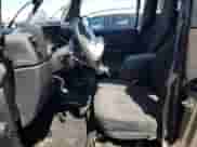 2004 Jeep Wrangler Sport z VIN 1J4FA49S14P768676, wystawiony jako Copart lot #69976745 z przebiegiem 165 894 mil mil oraz Szkoda całkowita • Salvage title. Historia ofert i sprzedaży dostępna na DreamBid. Obrazek 7.