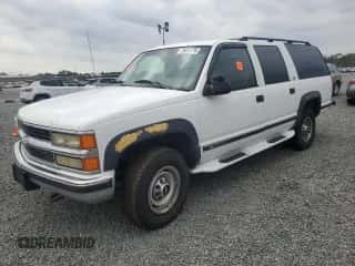 1997 Chevrolet Suburban с VIN 3GNGK26J1VG140914, выставлен на аукционе Copart как лот 76651774 с пробегом 245 981 миль миль и Списание • Salvage title. История ставок и продаж доступна на DreamBid. Изображение 1.