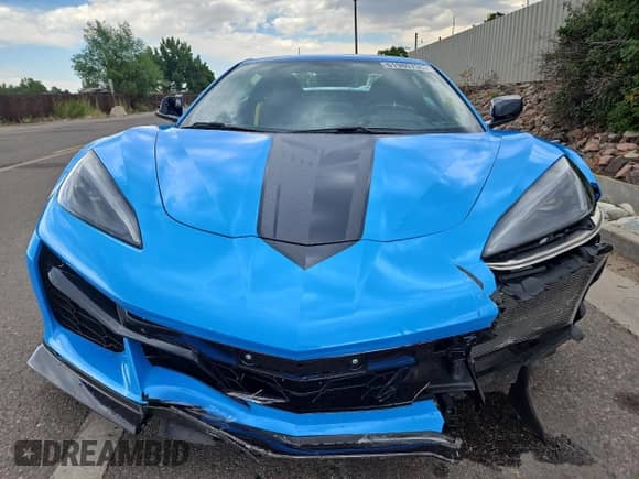 2023 Chevrolet Corvette 3LZ с VIN 1G1YF3D34P5602655, выставлен на аукционе Copart как лот 61980735 с пробегом 4 527 миль миль и Списание • Salvage title. История ставок и продаж доступна на DreamBid. Изображение 5.