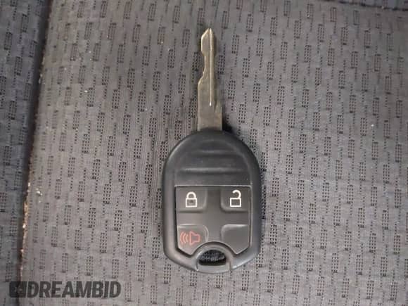 2014 Ford F-150 XLT with VIN 1FTFW1EF4EKG05646, listed as a IAAI auction lot 42948018 with 254,460 mi miles and . Bid and sale history available at DreamBid. Image 11.