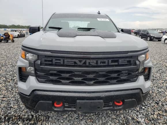 2024 Chevrolet Silverado 1500 Custom Trail Boss z VIN 3GCPDCEK2RG197468, wystawiony jako Copart lot #70212685 z przebiegiem Nie podano mil oraz Szkoda całkowita • Salvage title. Historia ofert i sprzedaży dostępna na DreamBid. Obrazek 5.