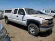 2001 Chevrolet Silverado 2500HD LS z VIN 1GCHK29U81E232882, wystawiony jako Copart lot #59601115 z przebiegiem Nie podano mil oraz Szkoda całkowita • Salvage title. Historia ofert i sprzedaży dostępna na DreamBid. Obrazek 4.