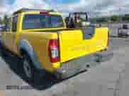 2001 Nissan Frontier SE z VIN 1N6ED27T11C311178, wystawiony jako IAAI lot #43320776 z przebiegiem 273 153 mil mil oraz . Historia ofert i sprzedaży dostępna na DreamBid. Obrazek 6.