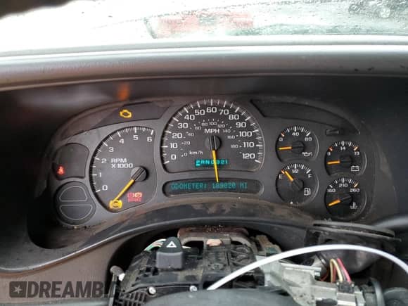 2004 Chevrolet Silverado 2500HD LS z VIN 1GCHC23U84F174650, wystawiony jako Copart lot #80782064 z przebiegiem 189 820 mil mil oraz Szkoda całkowita • Salvage title. Historia ofert i sprzedaży dostępna na DreamBid. Obrazek 9.