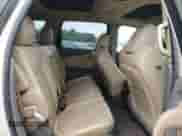 2011 Chevrolet Traverse 2LT z VIN 1GNKRJED9BJ185749, wystawiony jako Copart lot #70916715 z przebiegiem Nie podano mil oraz Czysty tytuł • Clean title. Historia ofert i sprzedaży dostępna na DreamBid. Obrazek 11.