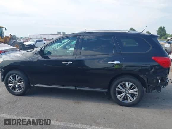 2018 Nissan Pathfinder SL with VIN 5N1DR2MM5JC660532, listed as a IAAI auction lot 42932361 with 111,006 mi miles and . Bid and sale history available at DreamBid. Image 15.