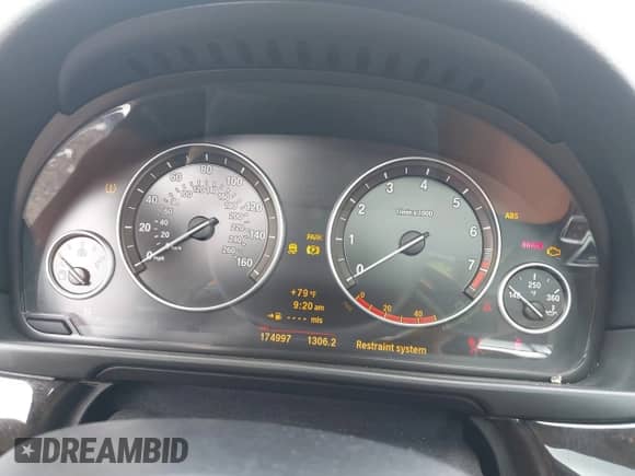 2011 BMW 5 Series 550i с VIN WBAFR9C53BC617693, выставлен на аукционе IAAI как лот 42729557 с пробегом 174 997 миль миль и . История ставок и продаж доступна на DreamBid. Изображение 7.