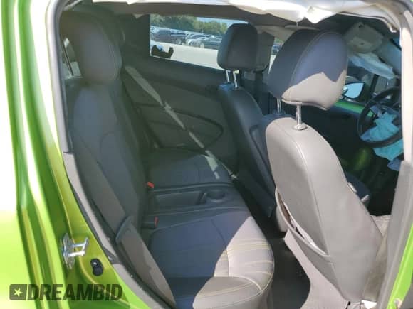 2015 Chevrolet Spark LS z VIN KL8CB6S97FC797935, wystawiony jako Copart lot #85173805 z przebiegiem 156 645 mil mil oraz Szkoda całkowita • Salvage title. Historia ofert i sprzedaży dostępna na DreamBid. Obrazek 10.