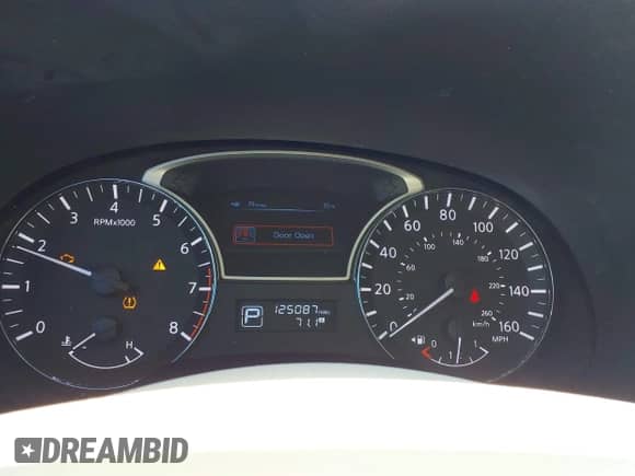 2013 Nissan Pathfinder SL with VIN 5N1AR2MNXDC621225, listed as a IAAI auction lot 42048023 with 125,087 mi miles and . Bid and sale history available at DreamBid. Image 7.