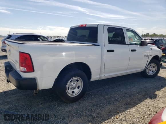 2018 Ram 1500 Express z VIN 3C6RR7KT3JG137841, wystawiony jako Copart lot #52209005 z przebiegiem 36 123 mil mil oraz Czysty tytuł • Clean title. Historia ofert i sprzedaży dostępna na DreamBid. Obrazek 3.