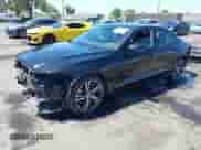 2019 Volvo S60 R-Design z VIN 7JRBR0FM9KG015181, wystawiony jako IAAI lot #42525490 z przebiegiem 43 909 mil mil oraz . Historia ofert i sprzedaży dostępna na DreamBid. Obrazek 2.