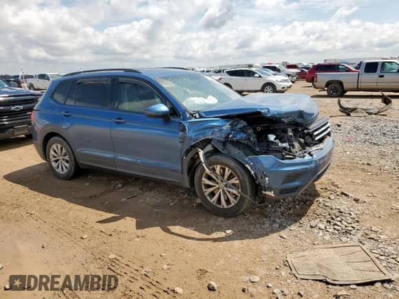 2020 Volkswagen Tiguan S с VIN 3VV1B7AX7LM140388, выставлен на аукционе Copart как лот 67193235 с пробегом Не указан миль и Списание • Salvage title. История ставок и продаж доступна на DreamBid. Изображение 4.