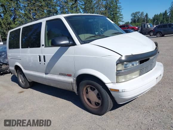2002 Chevrolet Astro z VIN 1GNEL19X22B120237, wystawiony jako IAAI lot #42667153 z przebiegiem 181 033 mil mil oraz . Historia ofert i sprzedaży dostępna na DreamBid. Obrazek 1.
