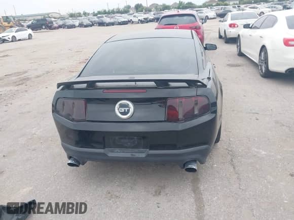 2011 Ford Mustang GT с VIN 1ZVBP8CF9B5162831, выставлен на аукционе IAAI как лот 42313368 с пробегом 127 212 миль миль и . История ставок и продаж доступна на DreamBid. Изображение 17.