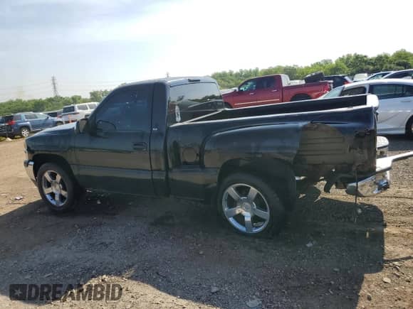 2002 GMC Sierra 1500 SLE с VIN 1GTEK14TX2Z233635, выставлен на аукционе Copart как лот 64238395 с пробегом 127 019 миль миль и Списание • Salvage title. История ставок и продаж доступна на DreamBid. Изображение 2.