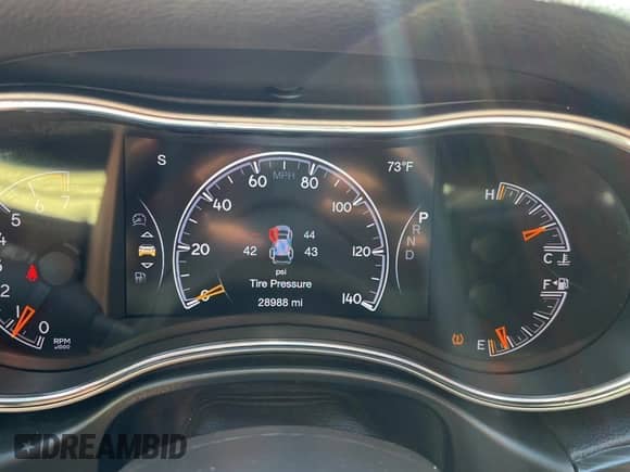 2021 Jeep Grand Cherokee 80th Anniversary with VIN 1C4RJFBG9MC564719, listed as a Copart auction lot 50026595 with 28,988 mi miles and Clean title. Bid and sale history available at DreamBid. Image 8.
